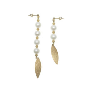 Freshwater Pearls Elongated Earrings