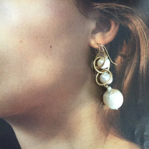 ETERNITY GOLD CIRCLE DROP EARRINGS WITH BAROQUE PEARLS