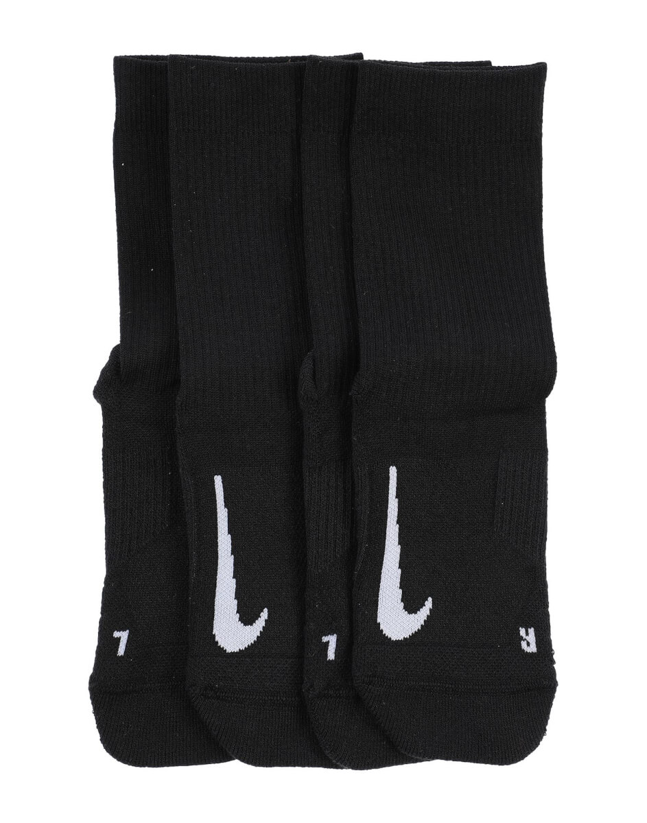 Black gym socks with nike branding