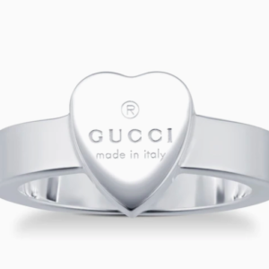 GUCCI | Trademark Silver Heart Ring | £185.00