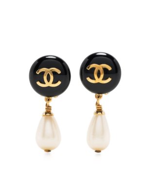 Chanel Pre-Owned 1995 CC pearl-embellished clip-on earrings - Black