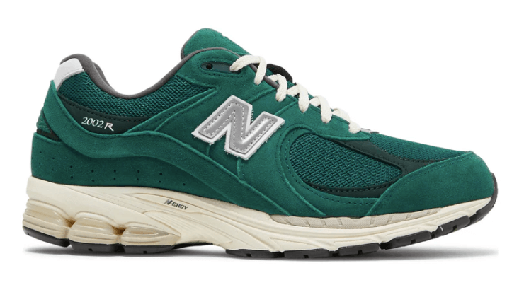 sneakers trainers NEW BALANCE 2002R NIGHTWATCH GREEN | £319.99