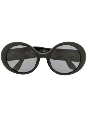 Chanel Pre-Owned 1990s CC Jackie O-frame sunglasses - Black