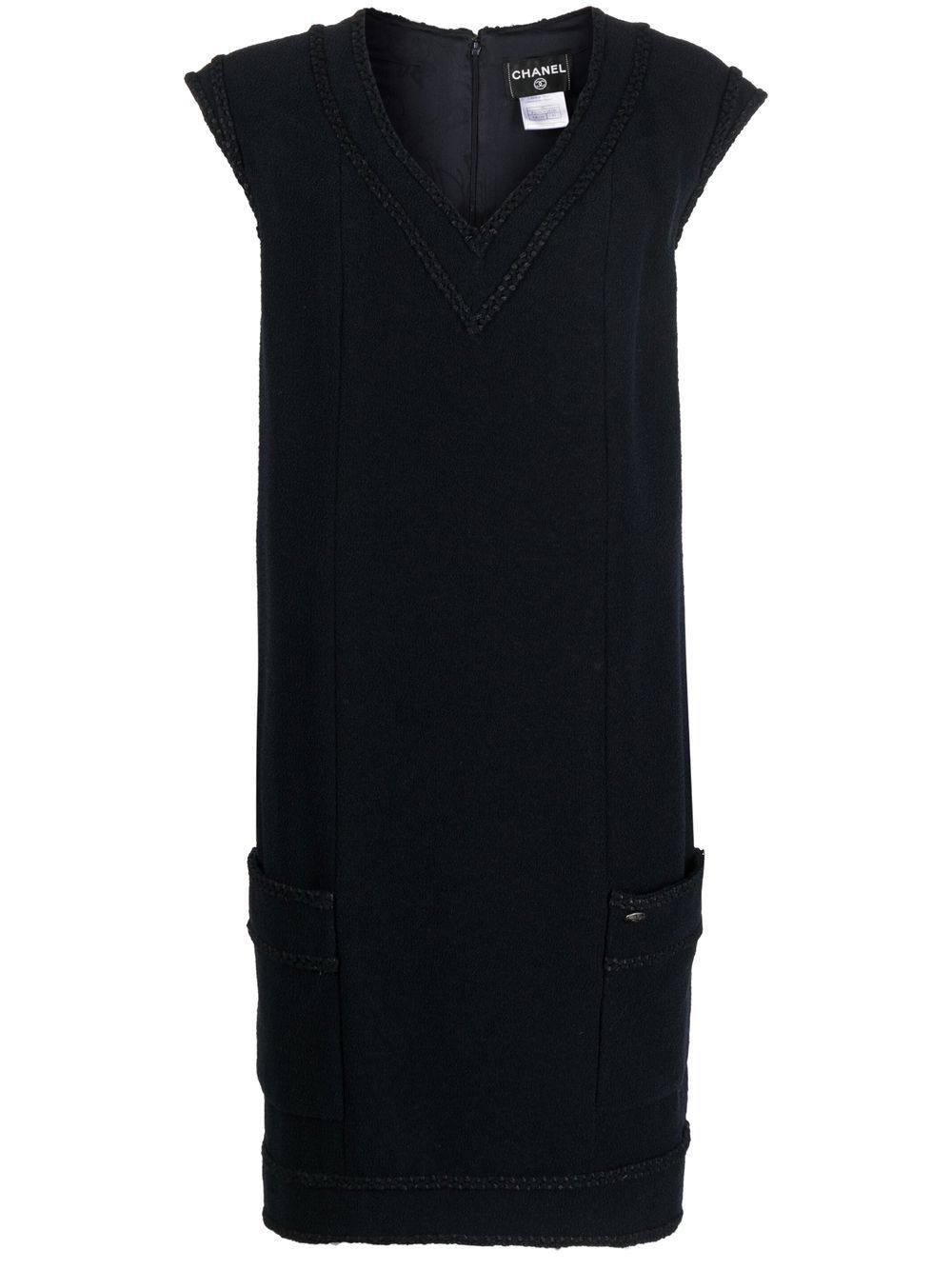 Chanel Pre-Owned 2008 V-neck shift dress - Black