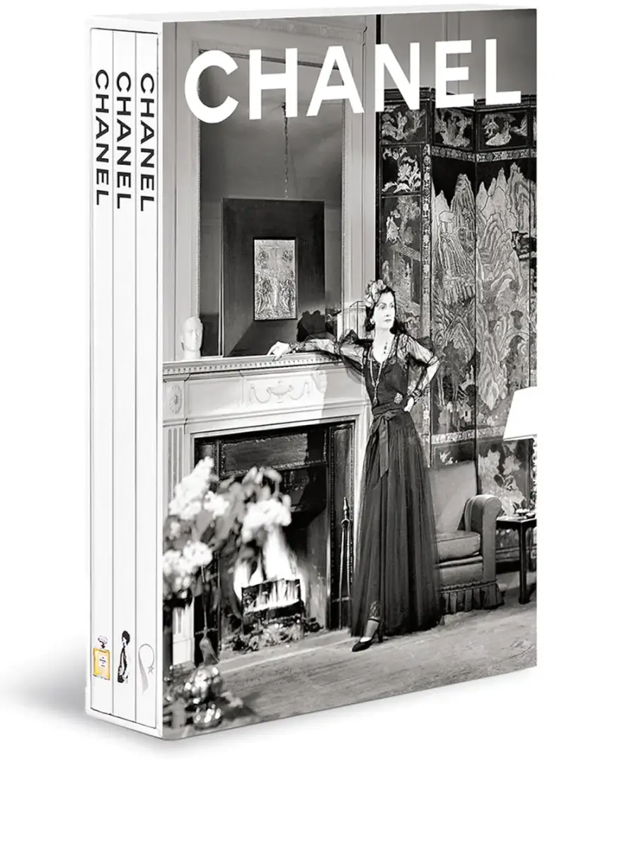 favourite things style CHANEL COFFEE TABLE BOOK