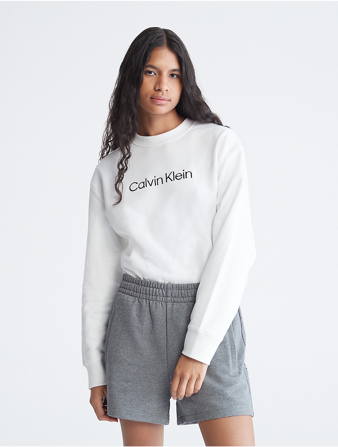 Calvin Klein Women's Relaxed Fit Standard Logo Crewneck Sweatshirt - White - XS