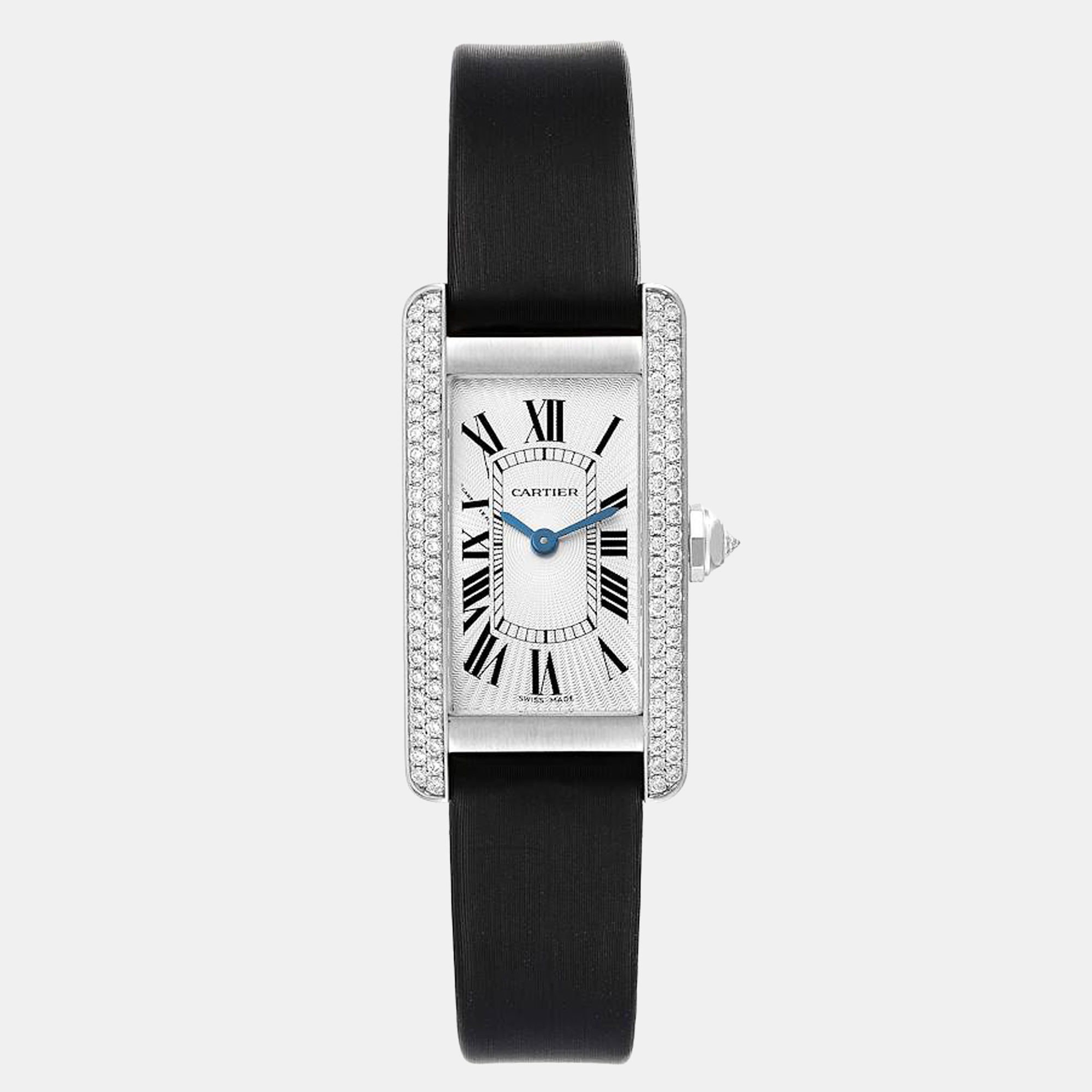 Cartier Silver 18k White Gold Tank Americaine WB701851 Quartz Women's Wristwatch 19 mm
