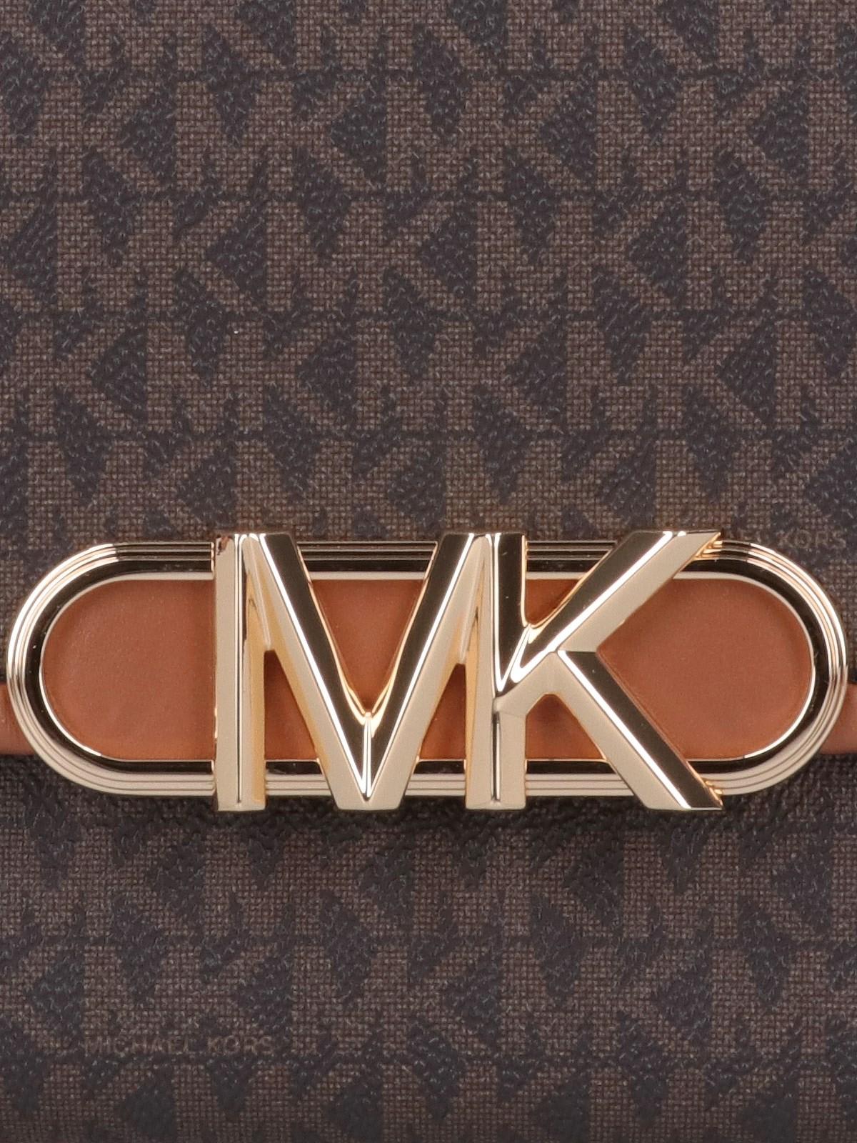 Michael Kors Collection Messenger Parker Medium Bag