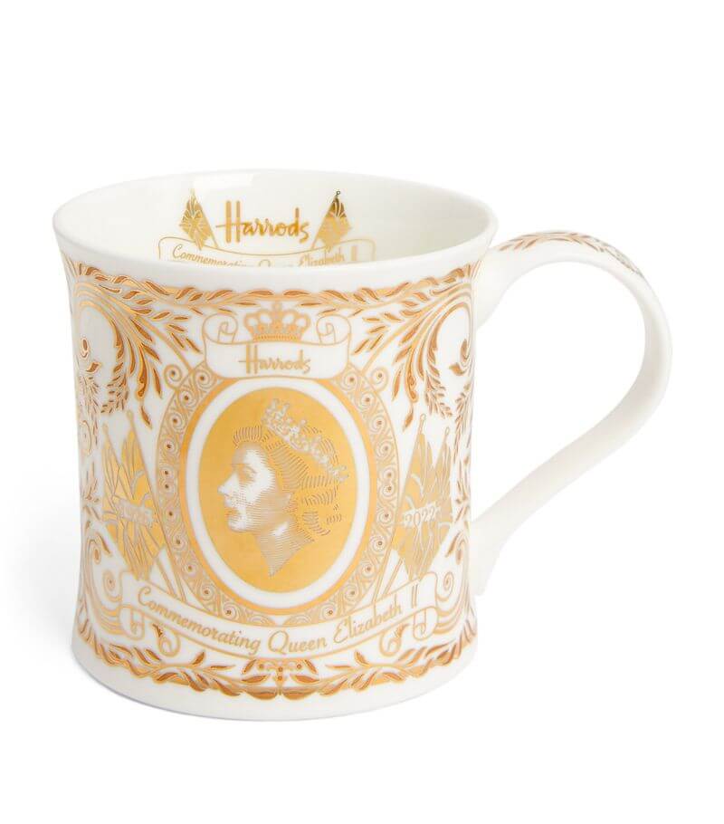 HOMEWARE HARRODS The Queen’s Commemorative Portrait Coffee Mug £17.50