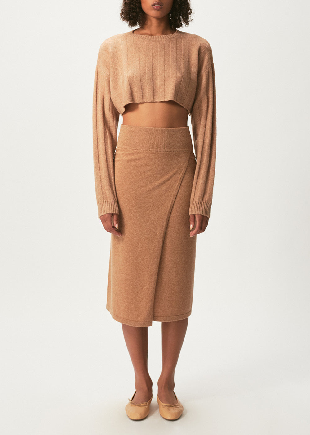 Remy Cropped Jumper - One Size / Camel
