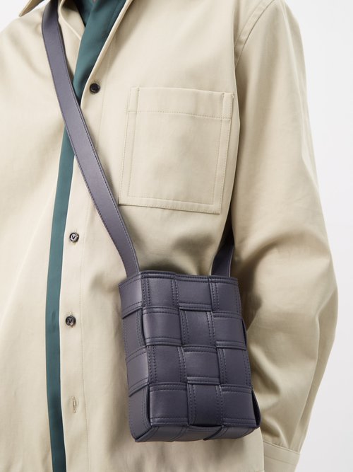 Bottega Veneta - Cassette Intrecciato-leather Cross-body Bag - Mens - Dark Navy