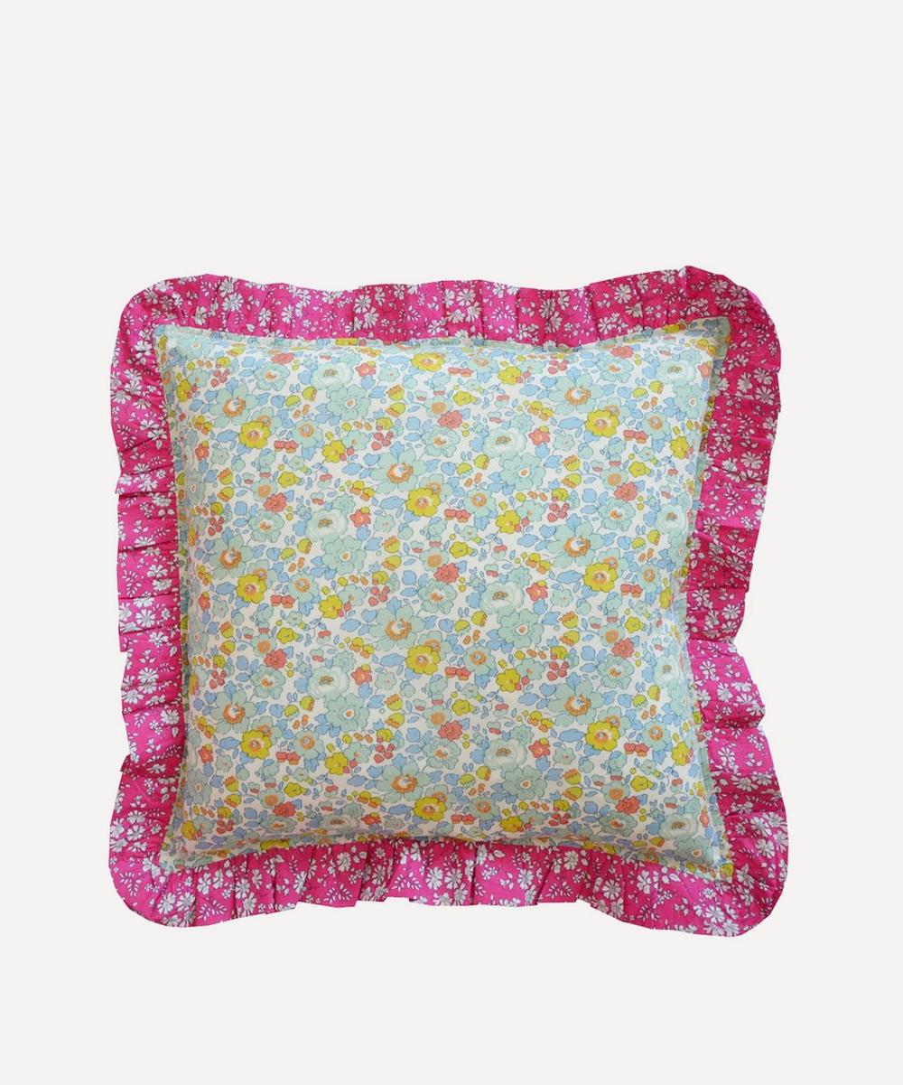 Coco & Wolf Betsy Ruffle Square Cushion