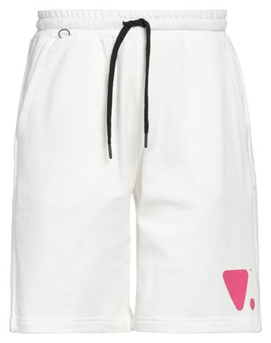 Valvola. Man Shorts & Bermuda Shorts White Size S Cotton
