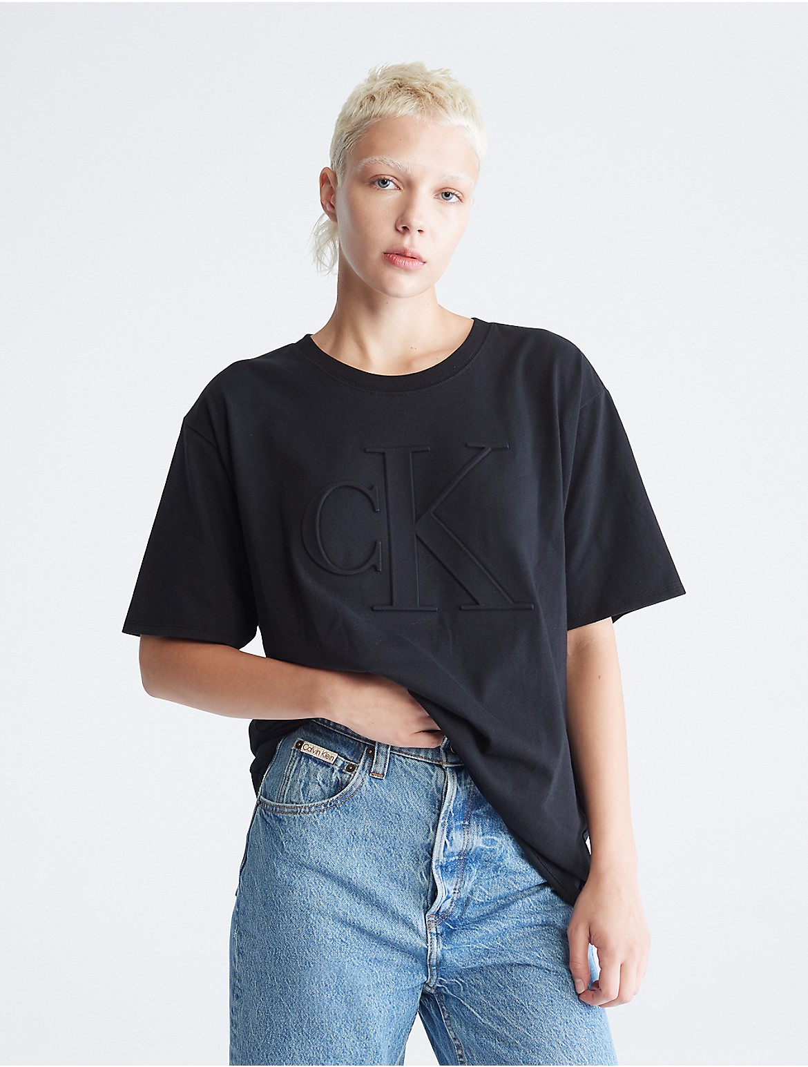 Calvin Klein Women's Embossed Logo Oversized T-Shirt - Black - S