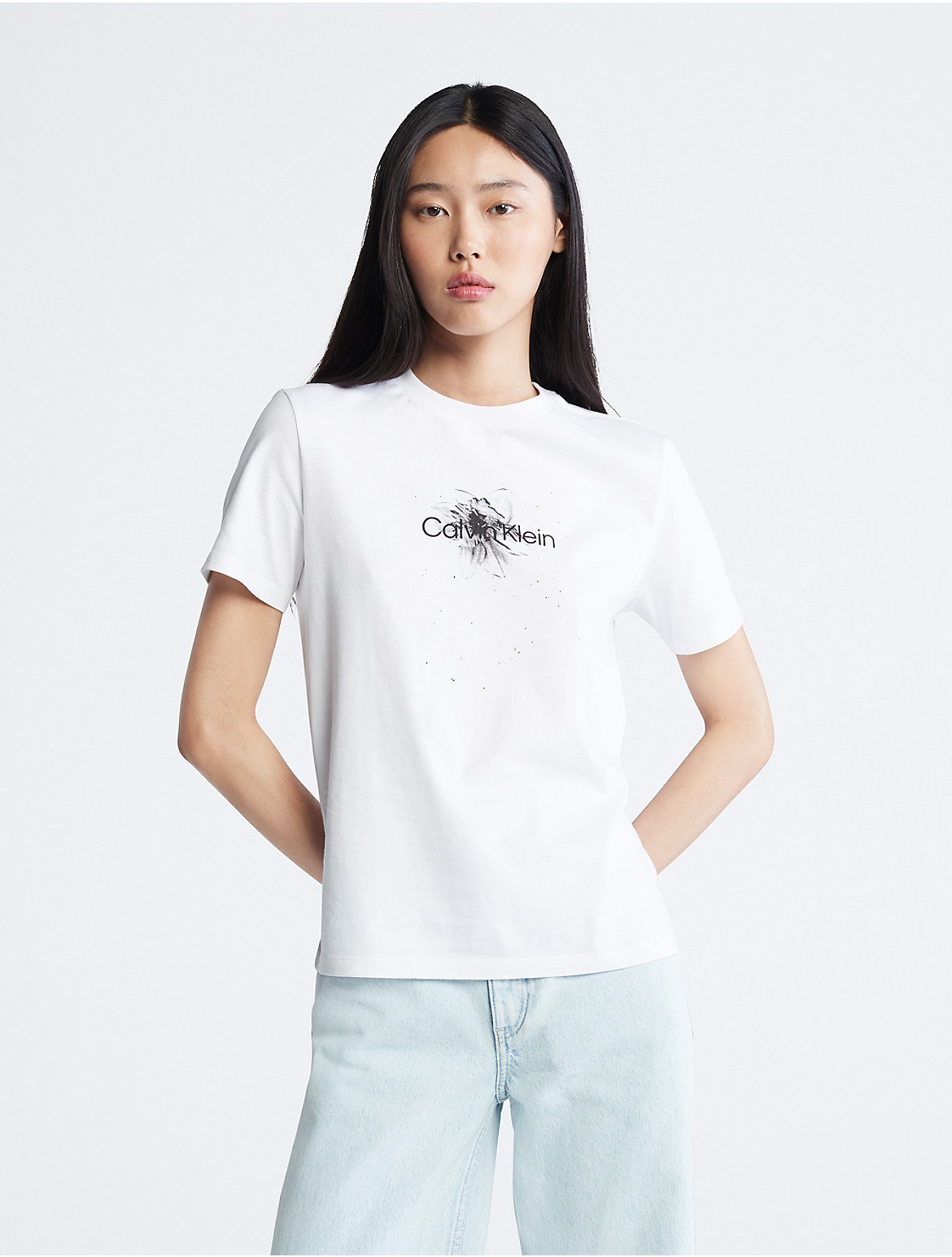 Calvin Klein Women's Floral Graphic Crewneck T-Shirt - White - M