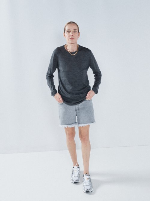 Raey - Comet Mid-rise Long Organic-cotton Denim Shorts - Womens - Light Grey