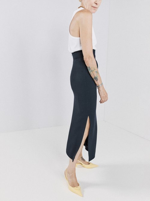 Raey - High-rise Organic Wool-blend Pencil Skirt - Womens - Navy - 6 UK