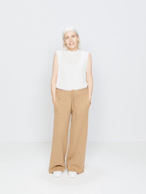 Raey - Wide-leg Knitted Cashmere Trousers - Womens - Beige