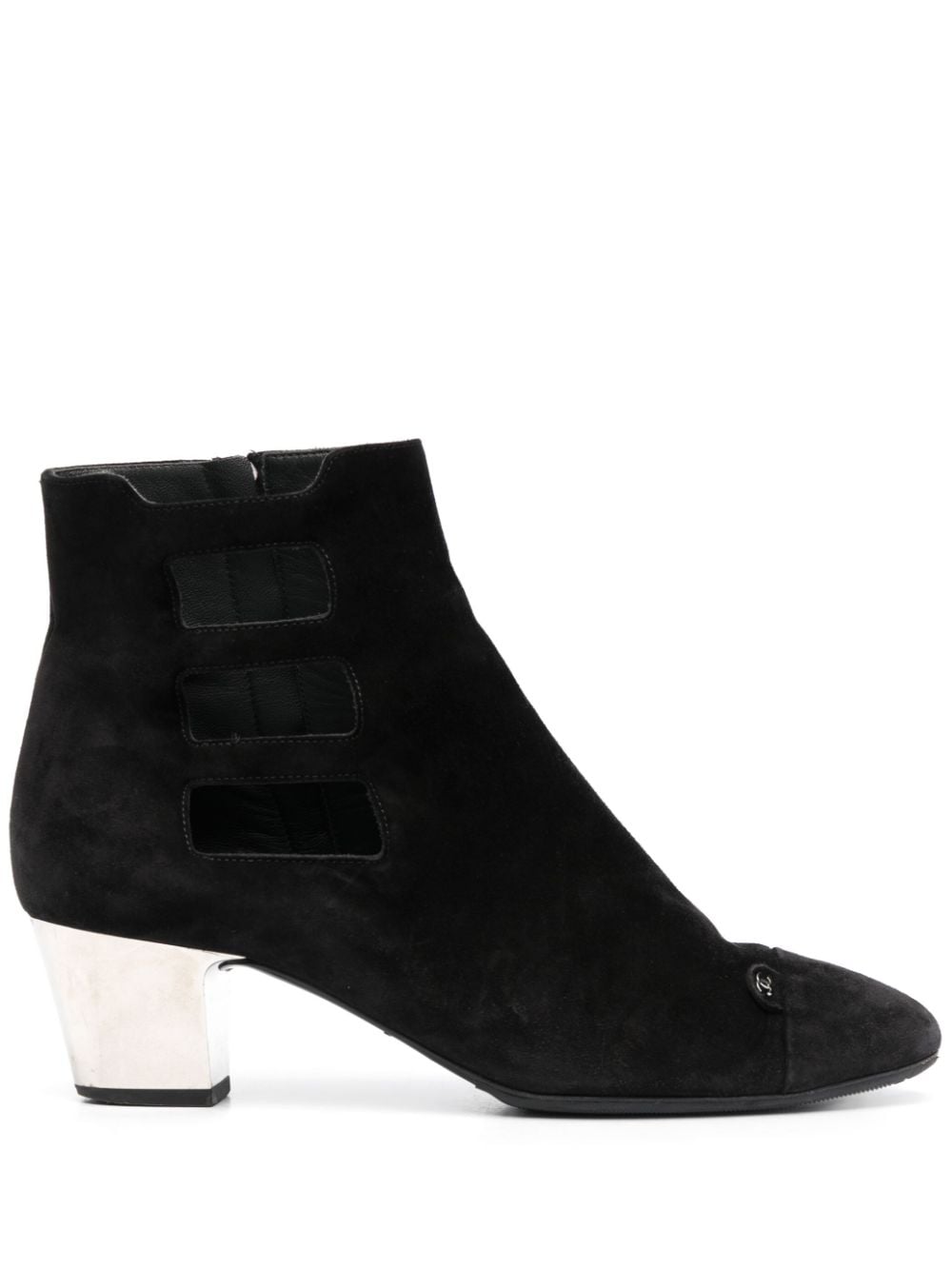 CHANEL Pre-Owned 2010 CC suede ankle boots - Black